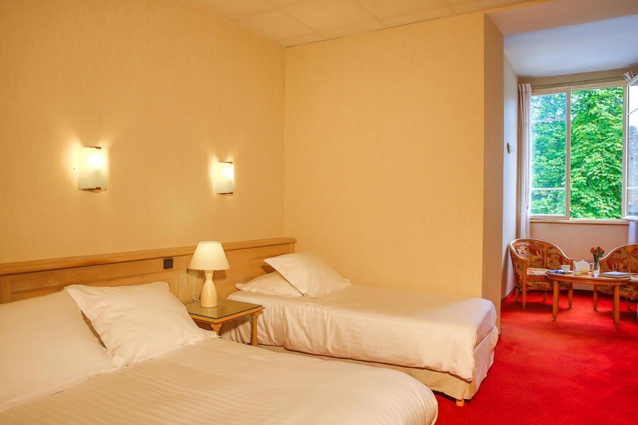 L'Oustal Del Barry Hotel Najac Exterior photo