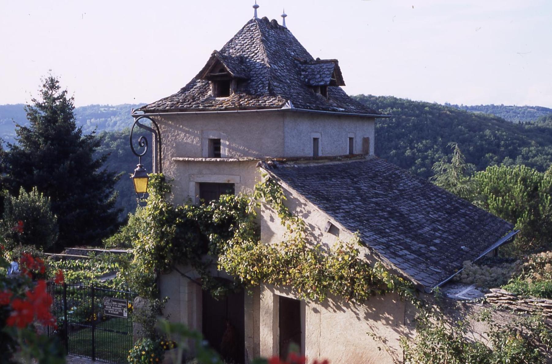 L'Oustal Del Barry Hotel Najac Exterior photo