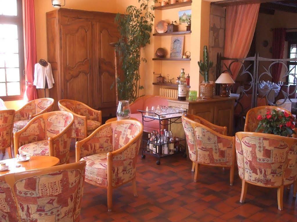L'Oustal Del Barry Hotel Najac Exterior photo